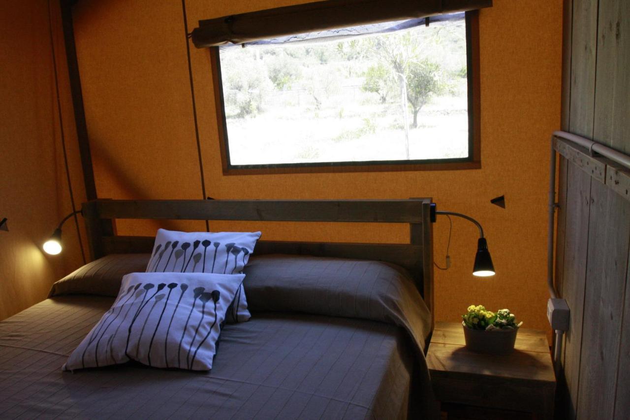 Glamping Alcantara Motta Camastra Eksteriør billede
